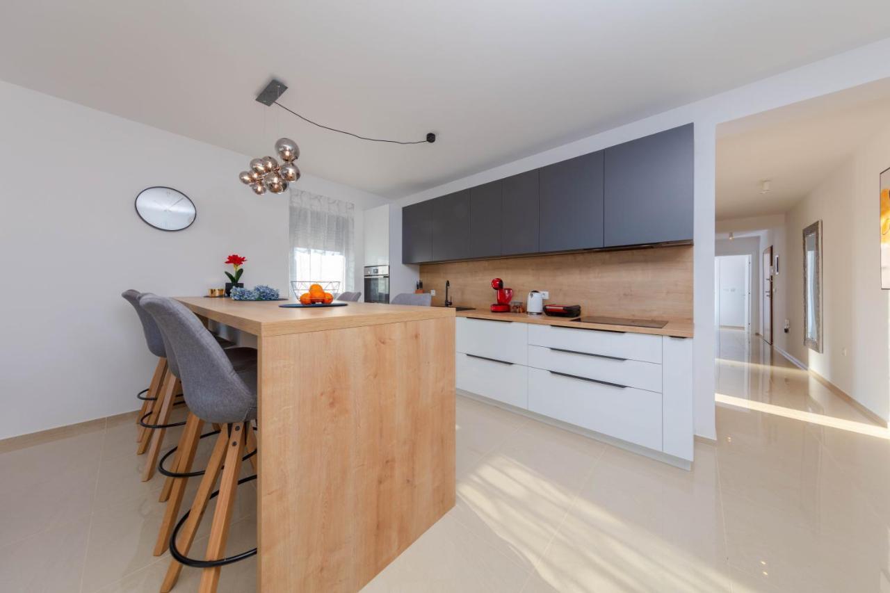 - Indigo Apartment